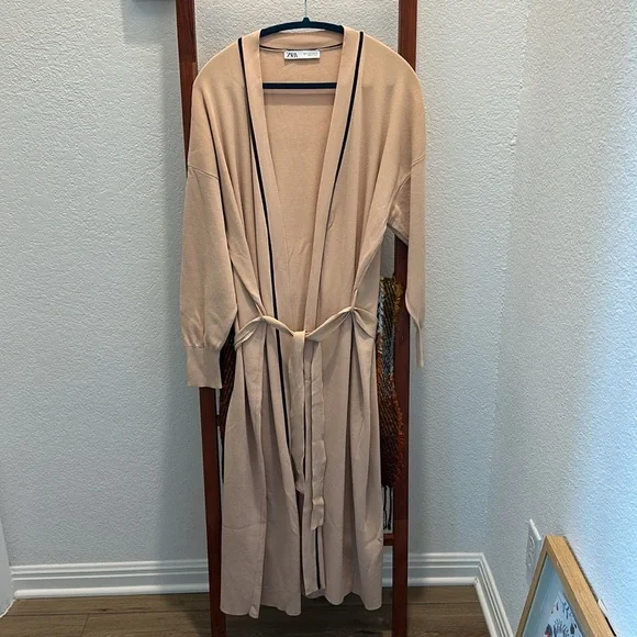 NWOT Zara Robe Cardigan - Picture 2 of 6